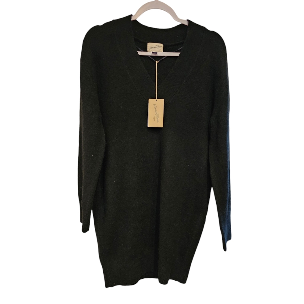NWT‎ over sized black sweater size small